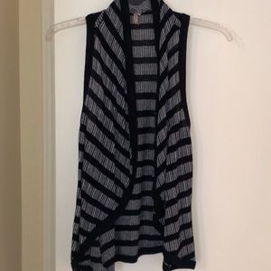 Size Medium, Cardigan